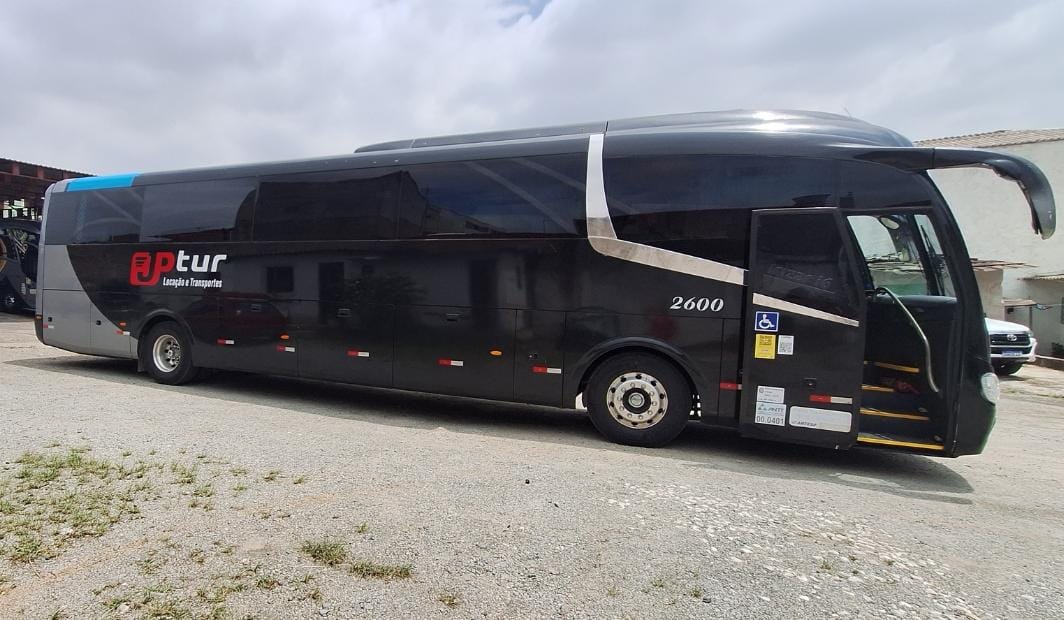 Ônibus Executivo Legus